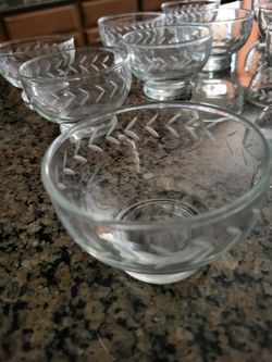 Prince's house custard cups perfect, never been used