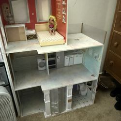 Rainbow, High Dollhouse