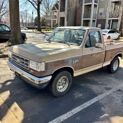 Vintage Ford F150 1988