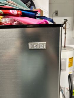 Medium Refrigerator