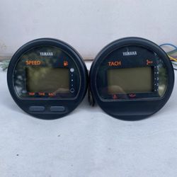 Yamaha outboard, digital gauges