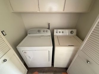 Whirlpool Dryer & Kenmore Washer – Both Work