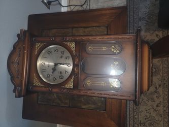 Brentwood 31 Day pendulun Wall Clock