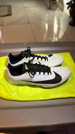 Running spike Nike