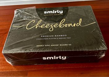 Brand New Smirly Bamboo Cheese & Charcuterie Board V2 (Sealed)