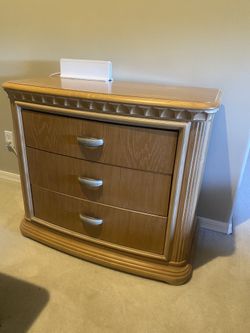 3 Drawer dresser