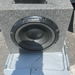 Subwoofer Alpine And Amp