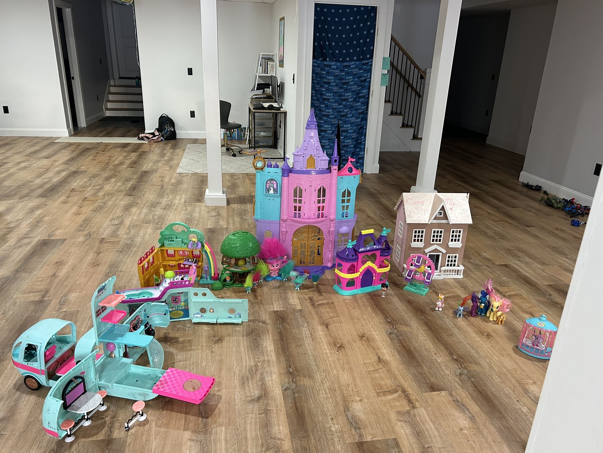 Girls Toys