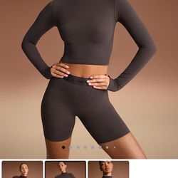 Nike Skims Seamless Top