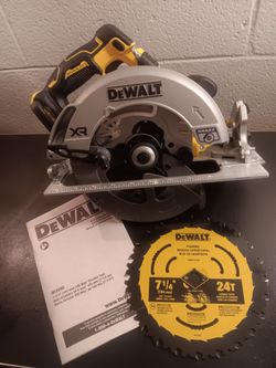 Dewalt 20V XR 7 1/4 circular saw