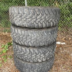 275/70R18 Tires 
