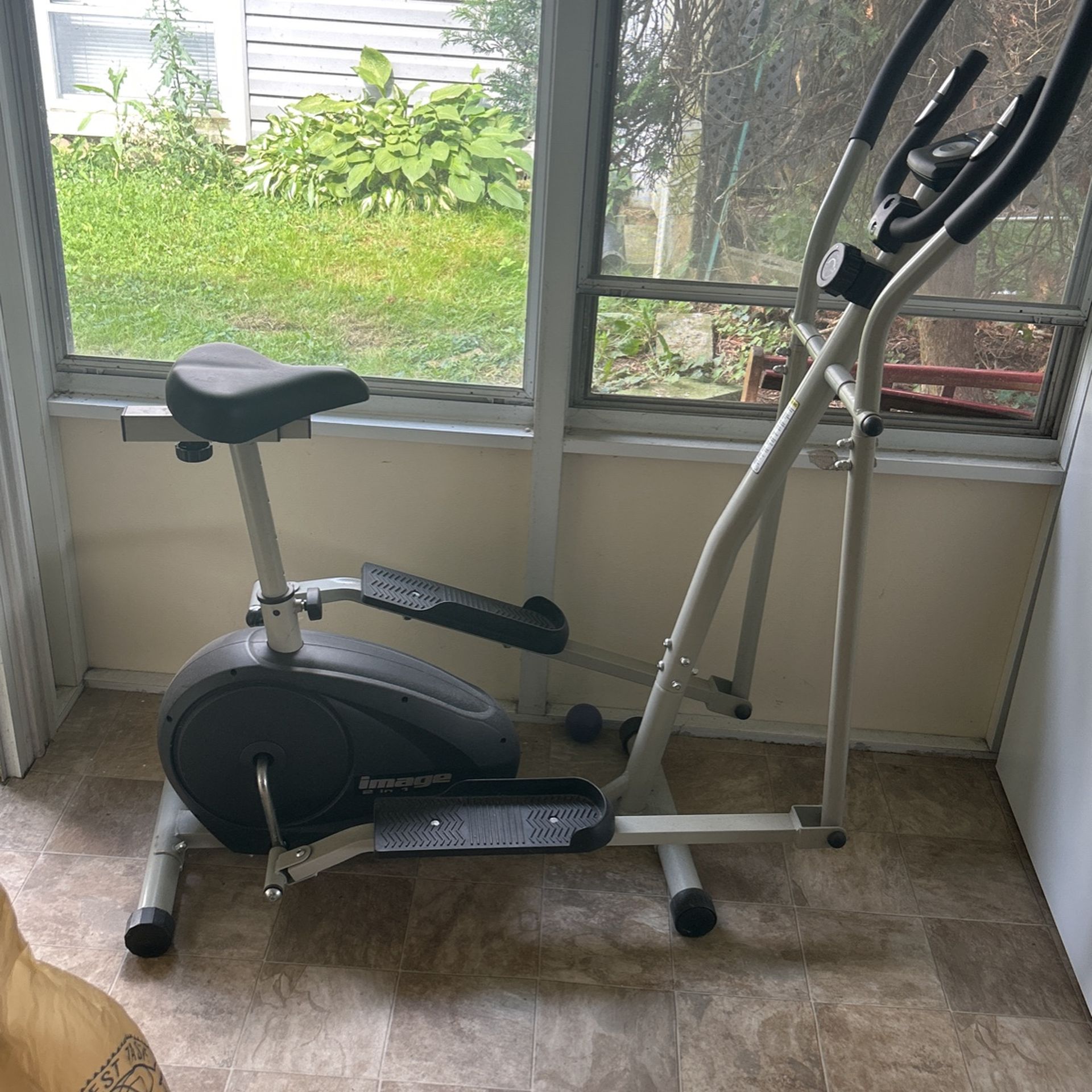 2 In 1 Exercise Bike