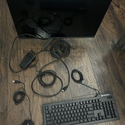Cyber Power Mouse Keyboard And Monitor 