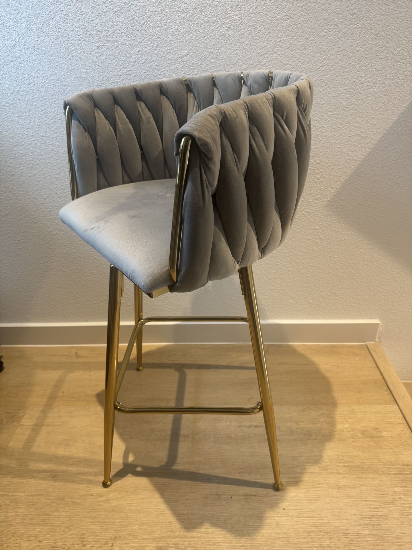4 Bar Stools For Sale