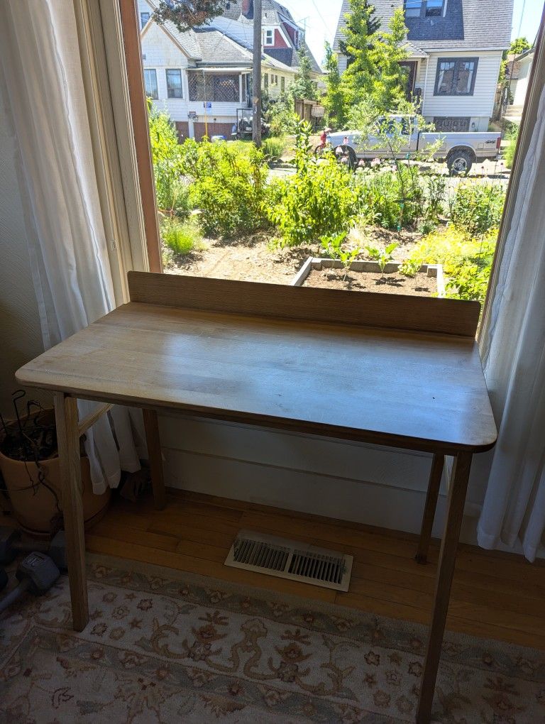 Akron Street Reader Desk White Oak MCM