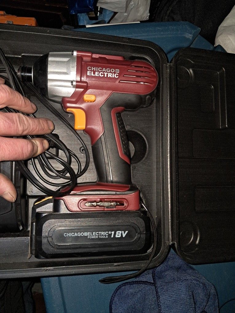 Chicago Electric 18 V 1/4 Impact Driver