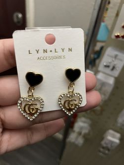Fashion earrings 