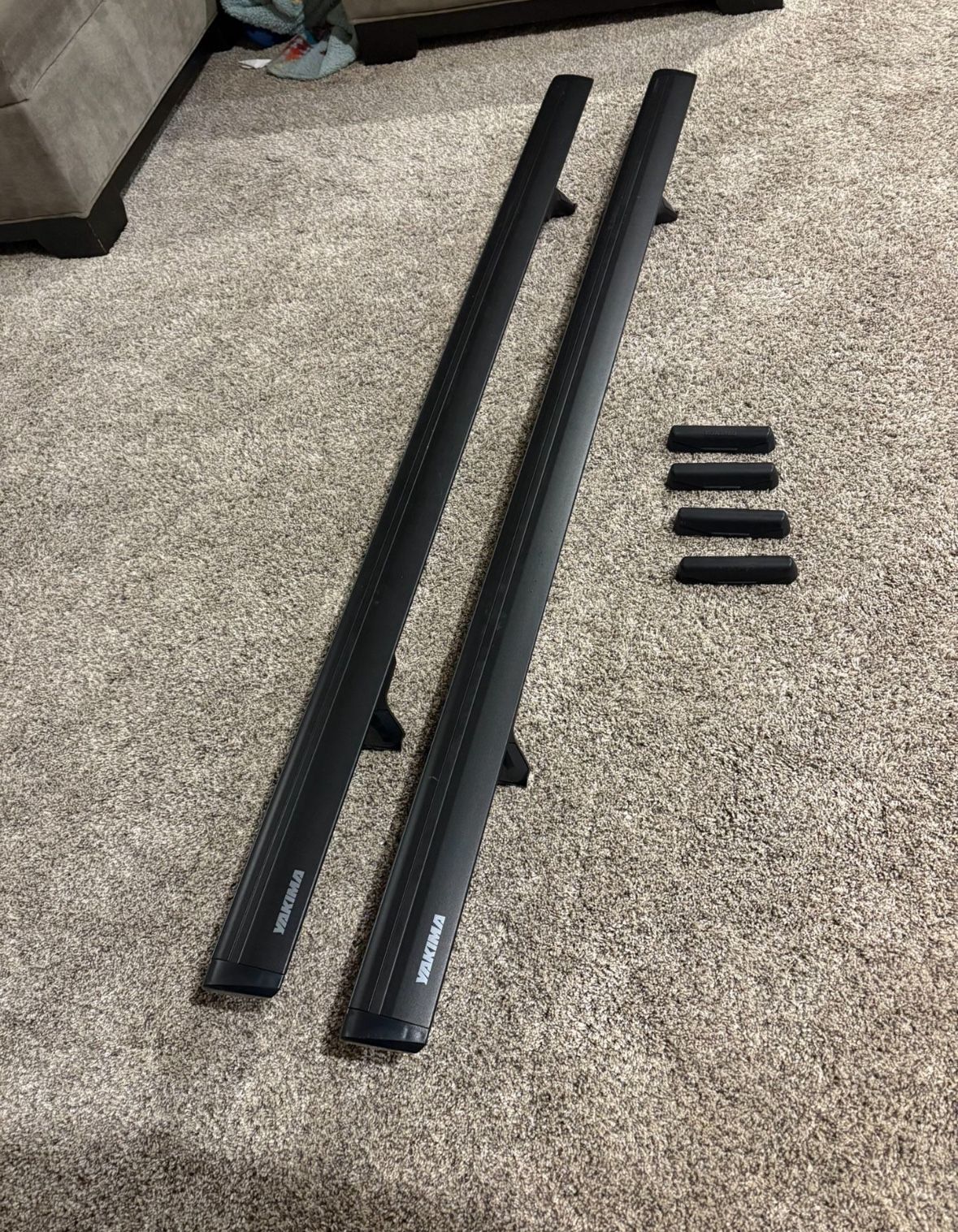 Yakima JetStream Crossbars & SkyLine Towers