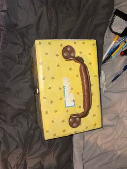 Winnie The Pooh Jeweler Box With A Handle