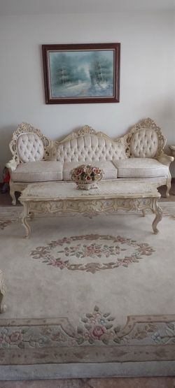 Italian living room set