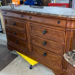 Cindy Crawford Home Bedroom Set Marble Top Dresser Mirror Nightstands Solid Wood