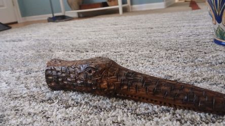 Aligator carved from wood