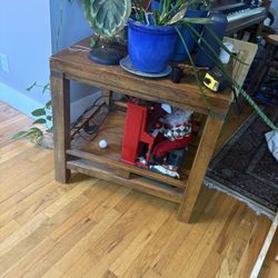 Wooden End Table ( 2 Of Them) 