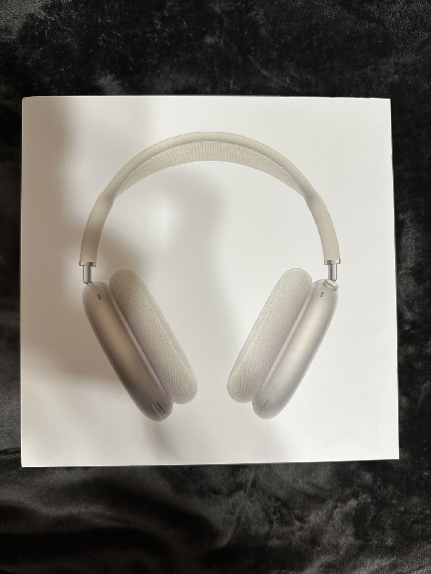 AirPod Max Starlight USB c