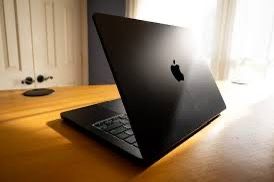 Mac Book Pro 2024 14” Brand New