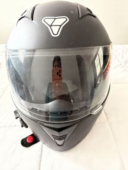 Size L pilot motorsports helmet
