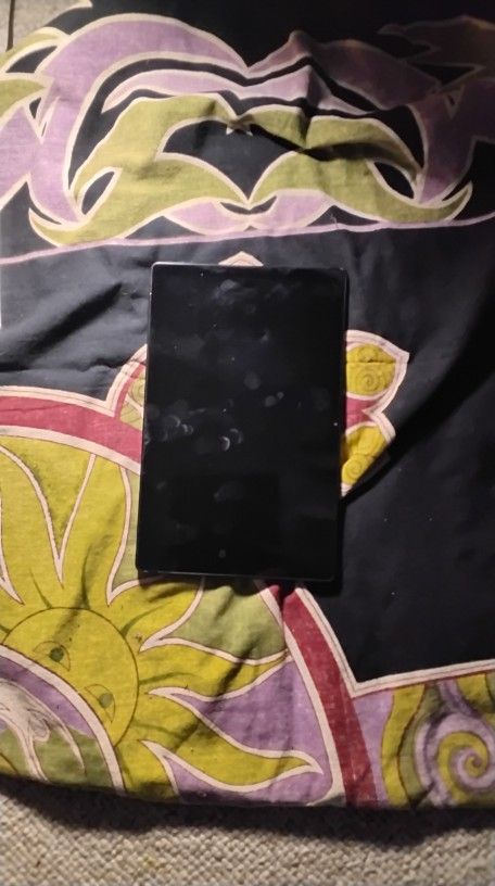 Samsung Tab A7 SM-T500. Minor wear, works perfect!