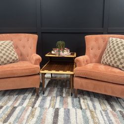 ✨ Pair of Stunning Mid-Century Modern Accent Chairs – FREE Local Delivery! 