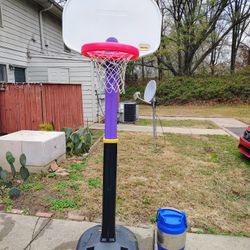 $ 7 For All   Cooler And Basketball  