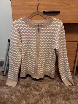 Cardigan sweater