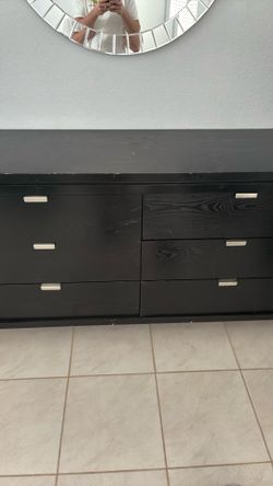 Solid and heavy dresser