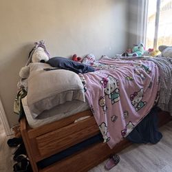 Free trundle bed