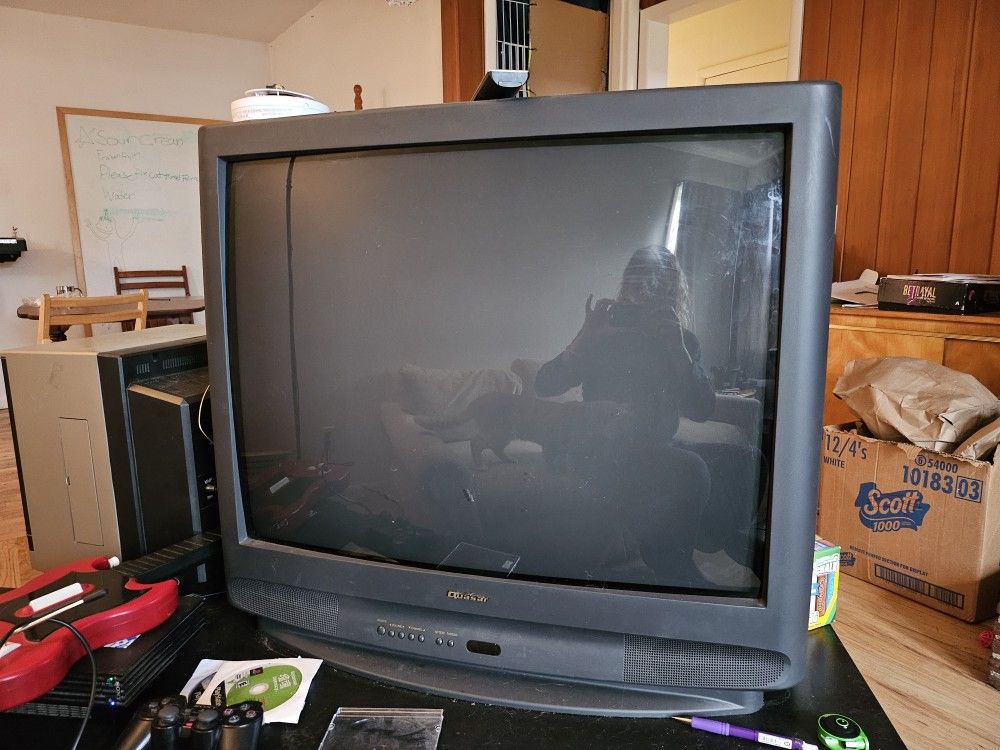 Large Crt TV