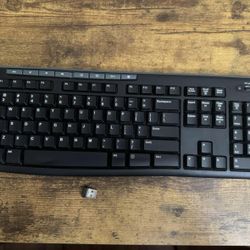Logitech Wireless Keyboard 2.4 GHz Wireless