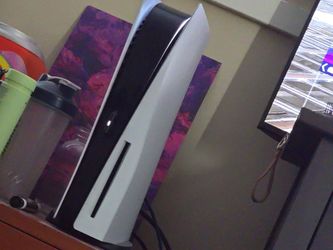 Ps5 Disc ( Newly cleaned)