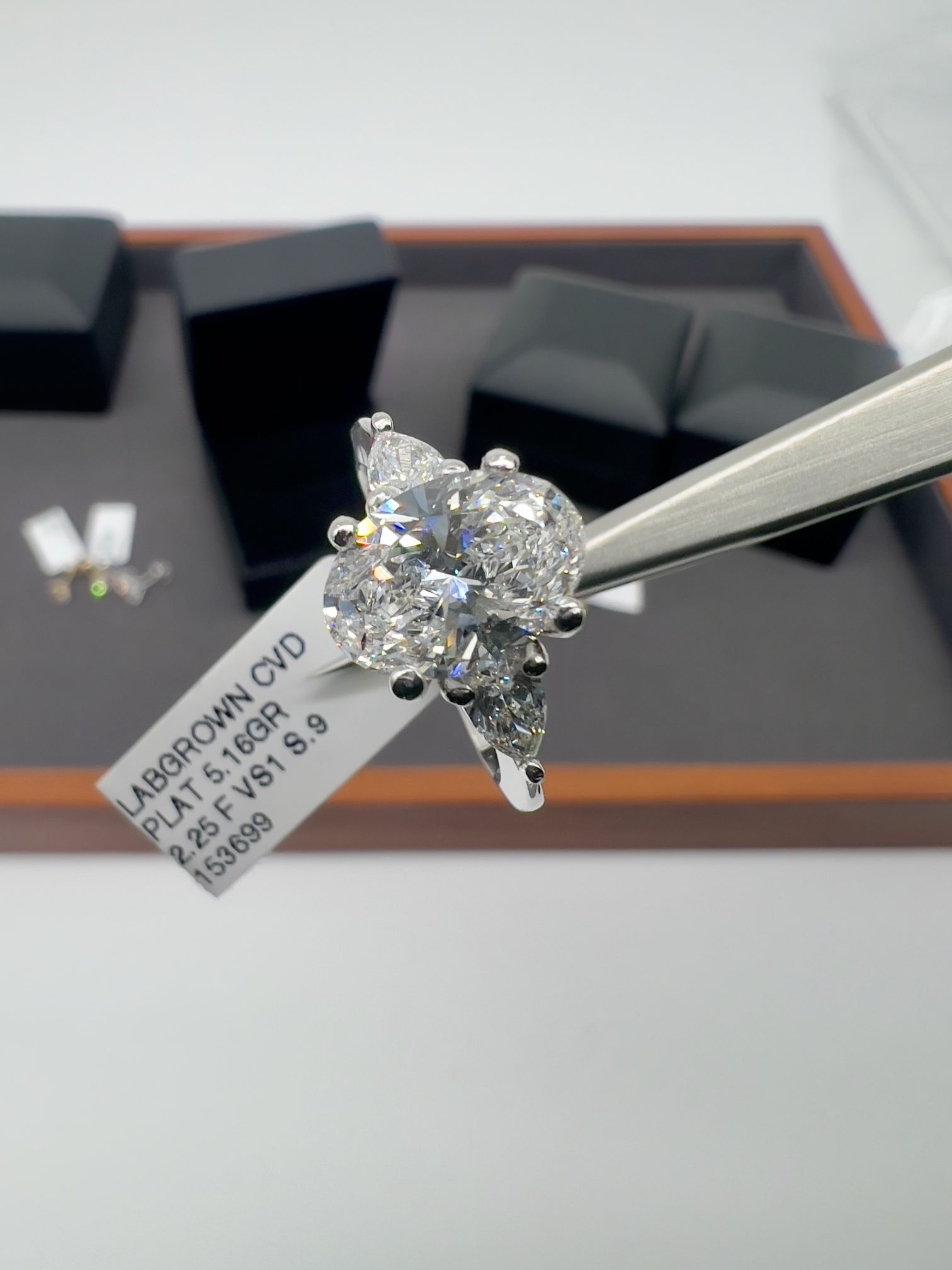 3.15 CTTW PLATINUM OVAL DIAMOND RING 💍 IGI CERTIFIED LAB CREATED DIAMOND 💎