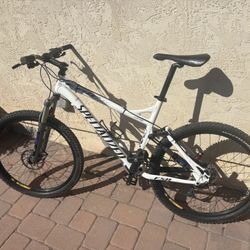 Specialized Epic Comp XC Mountain Bike 