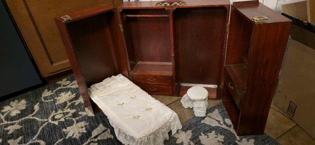 Vintage American Girl Murphy Bed Wardrobe