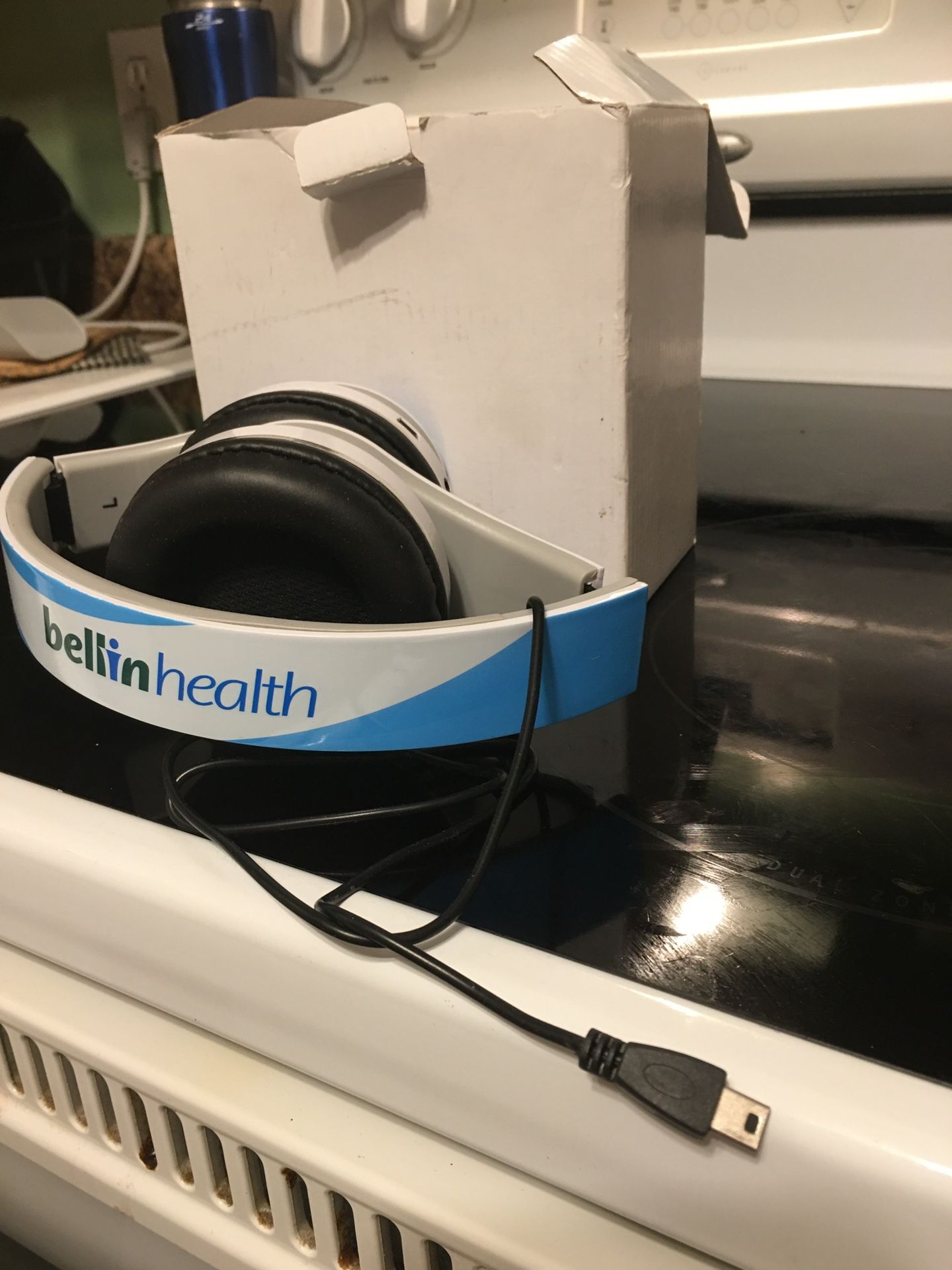 Blue/white Bluetooth Headphones