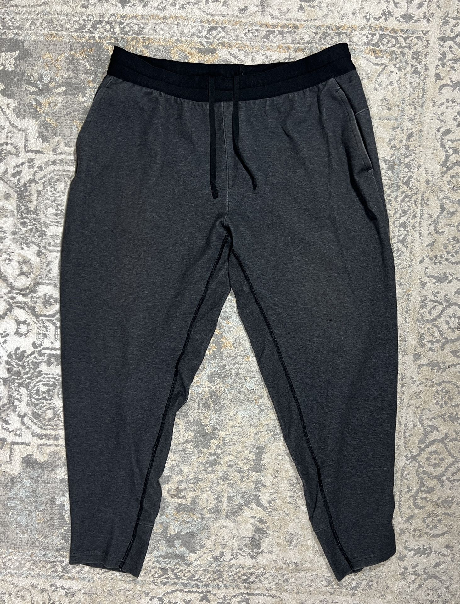 Nike Yoga Men's Size XL Off Noir/Heather Dri-FIT Fleece Pants FZ6113-010