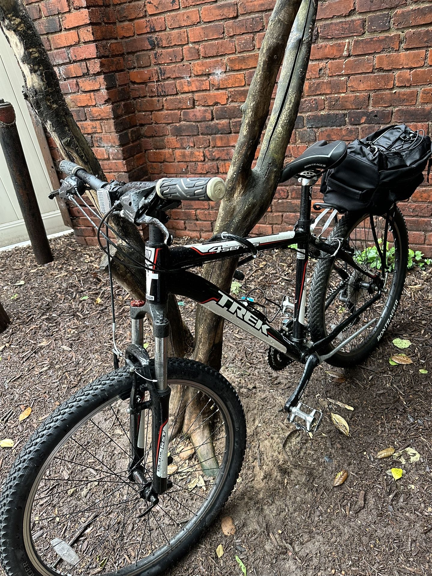 TREK POLICE BICYCLE