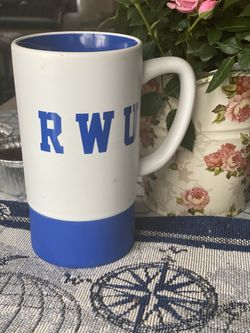 ROGER WILLIAMS UNI MUG (brand new)
