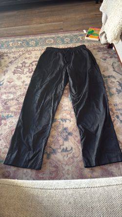 Men’s scrubs