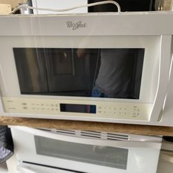 White Whirlpool Microwave 