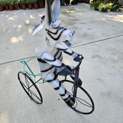 Metal Zebra Plant Stand (Yard Art) Clay Pots, Planters