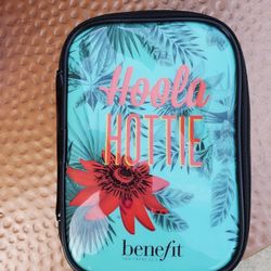 Benefit Zip Cosmetic 💄bag